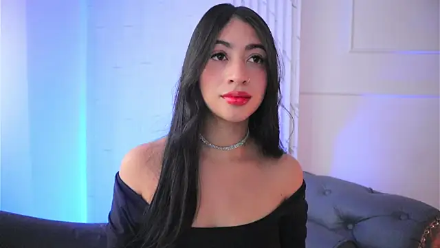 Snapshot of charlotterusso chatting on November 24, 12:49 pm charlotterusso online show from November 24, 12:49 pm