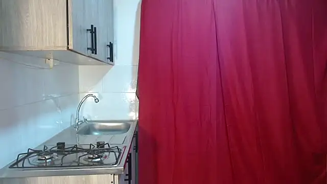 couple vzl online show from September 18, 3:41 am