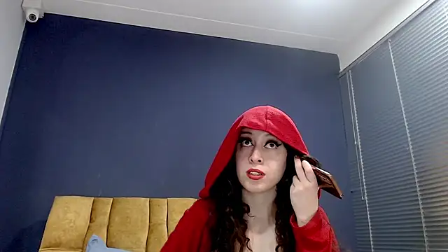 KendraaSimons online show from October 13, 7:36 pm