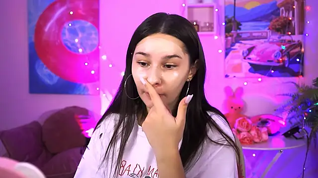 KimClarks  online show from September 15, 12:27 pm