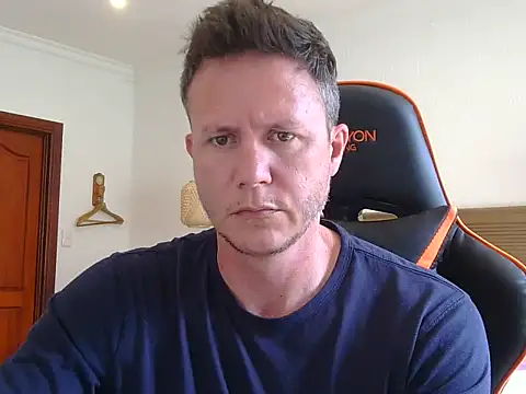 TroyDieselXXX online show from November 26, 7:31 am