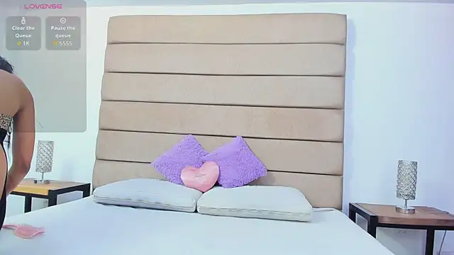 Snapshot of susan_elliot chatting on November 12, 8:41 pm susan elliot online show from November 12, 8:41 pm