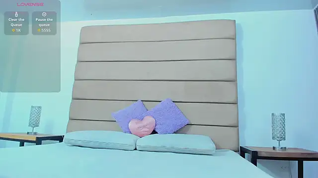 Snapshot of susan_elliot chatting on November 14, 7:45 pm susan elliot online show from November 14, 7:45 pm