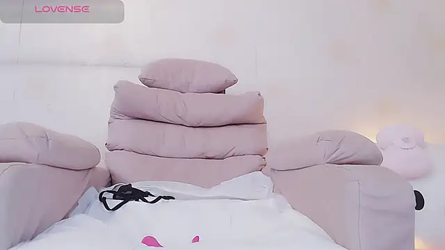 Snapshot of 55wlwlwl chatting on September 18, 1:18 am 55wlwlwl online show from September 18, 1:18 am