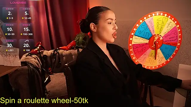 EmiliyaRoude online show from September 10, 1:11 pm