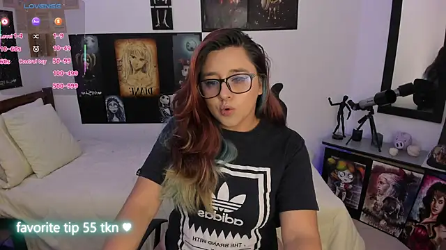 Cherry blush  online show from November 12, 7:24 pm