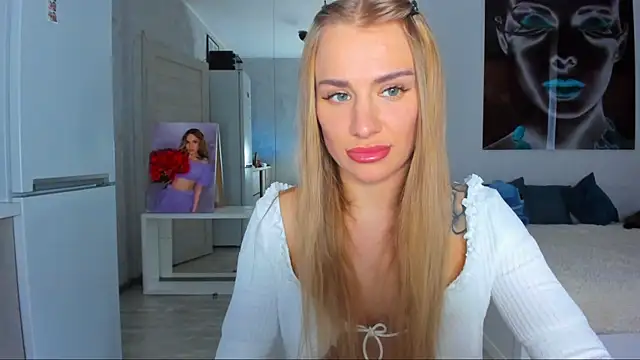 Snapshot of MashaFromRussia__ chatting on October 12, 12:48 pm MashaFromRussia online show from October 12, 12:48 pm