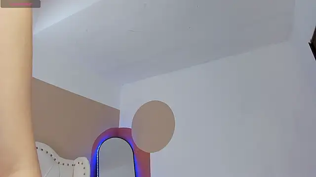 Snapshot of Alison_Milk chatting on November 27, 12:51 pm Alison Milk online show from November 27, 12:51 pm