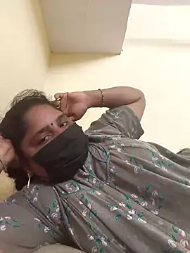 Snapshot of Villageanuty chatting on September 8, 3:00 pm Villageanuty online show from September 8, 3:00 pm