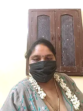 Snapshot of Villageanuty chatting on September 12, 5:46 pm Villageanuty online show from September 12, 5:46 pm