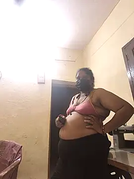 Snapshot of Villageanuty chatting on September 23, 9:56 am Villageanuty online show from September 23, 9:56 am