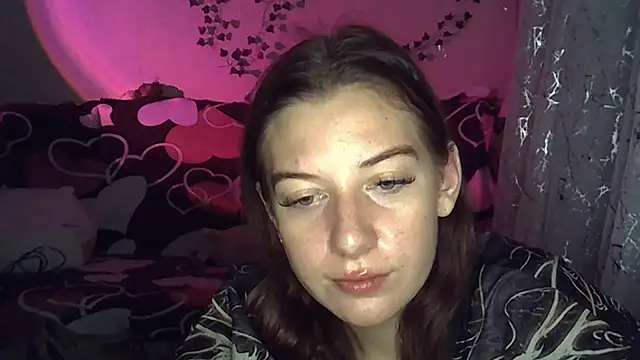 Lily Ember online show from November 13, 7:24 pm