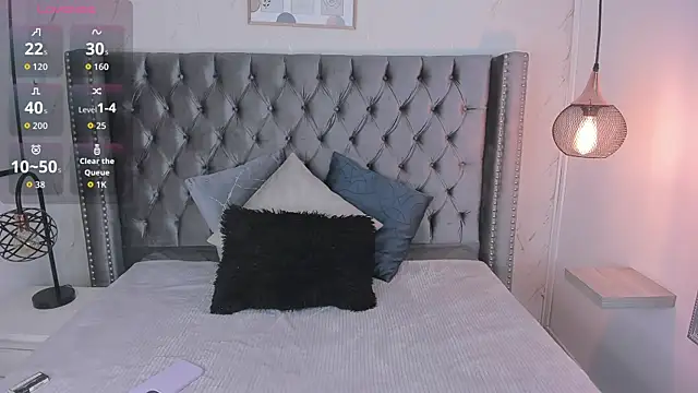 Anya Belth online show from October 25, 7:19 pm