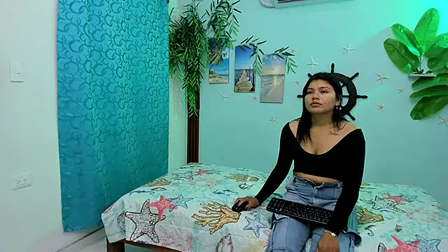 eladyrous98 online show from October 15, 3:34 pm