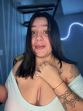 victoria amatista  online show from November 23, 7:08 am