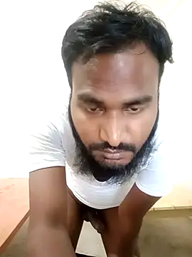 Snapshot of Raza7524 chatting on November 19, 10:15 am Raza7524 online show from November 19, 10:15 am