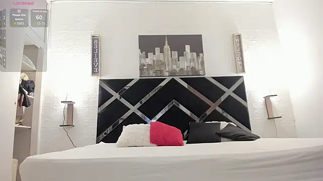 elenacooper1 online show from November 7, 7:03 pm