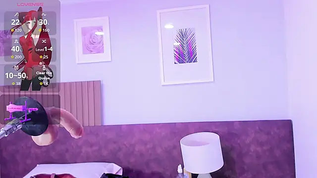 lisa milf  online show from October 18, 2:25 am