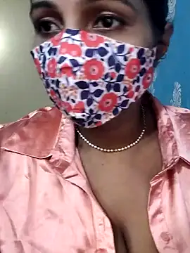 Hotty Sonali online show from October 6, 3:20 pm