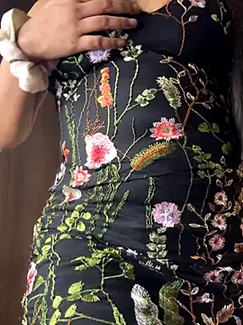 Cute-Sakhi online show from October 25, 2:13 pm