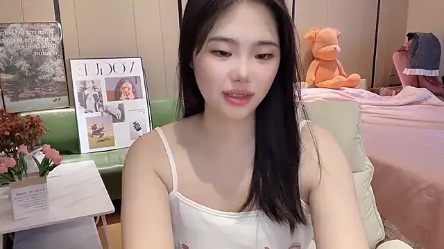 suki-1 online show from September 18, 8:49 am