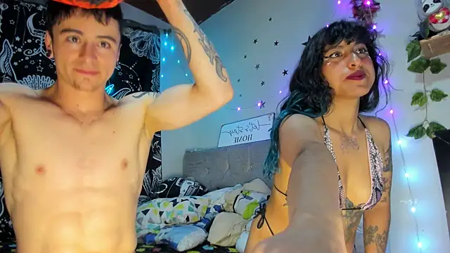 puepleholly online show from November 3, 1:19 am