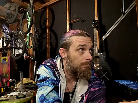 thejuicybacon online show from September 17, 10:28 am