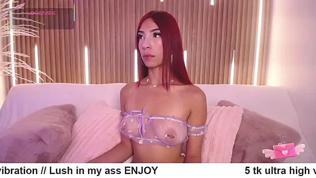 MylaDreams online show from September 17, 3:19 am