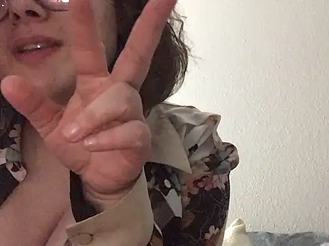 Snapshot of paigeycakes chatting on October 26, 4:51 am paigeycakes online show from October 26, 4:51 am