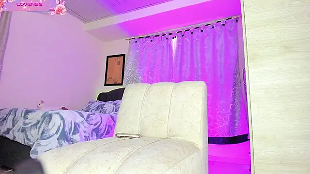 Miss liizz online show from September 15, 10:10 pm