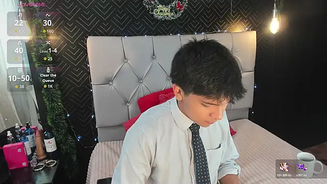 Snapshot of Thiago_Kozak chatting on November 24, 1:11 pm Thiago Kozak online show from November 24, 1:11 pm