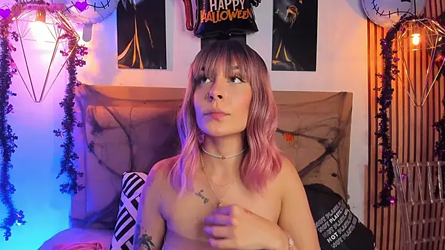 alesziarose online show from October 8, 7:55 pm