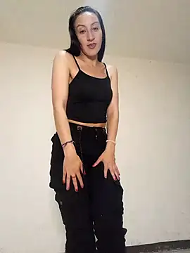 Snapshot of Oriana111 chatting on October 6, 3:37 am Oriana111 online show from October 6, 3:37 am