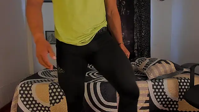 magnusclark online show from December 1, 6:13 pm