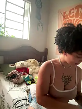 CamillyBlum online show from September 20, 10:00 pm