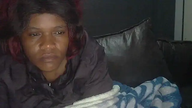 Snapshot of sexythae32 chatting on November 17, 8:36 pm sexythae32 online show from November 17, 8:36 pm