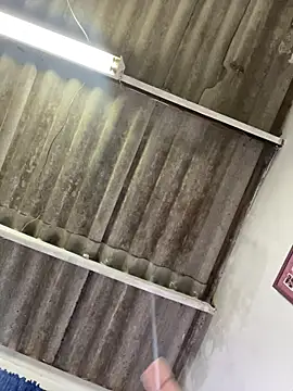 Snapshot of RobinLenoxx chatting on October 31, 4:52 pm RobinLenoxx online show from October 31, 4:52 pm