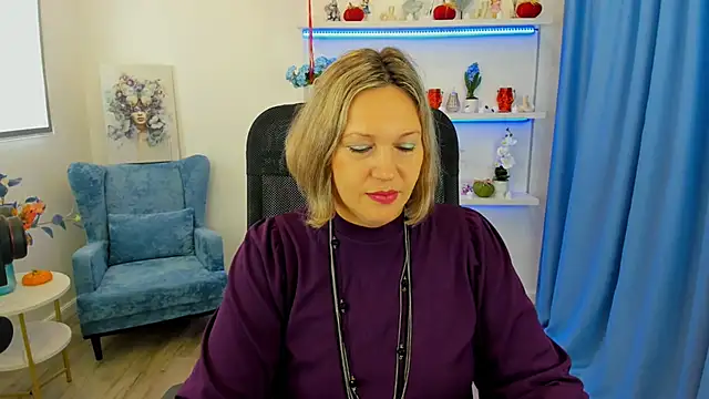 NinaStarle online show from October 25, 4:31 am