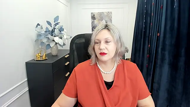 NinaStarle online show from November 22, 4:33 am