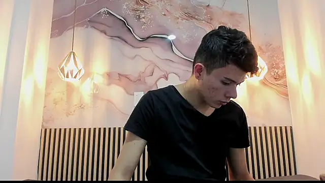 AndyFame1 online show from September 17, 4:36 am