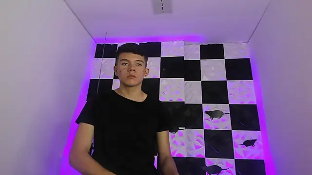 AndyFame1 online show from October 16, 7:04 pm