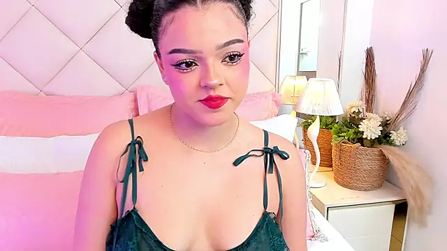 LilBoonew online show from September 9, 12:26 pm