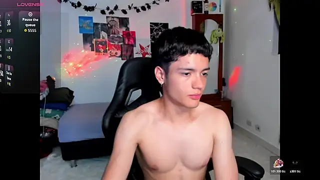 Oliver and kalypso online show from November 28, 2:03 am