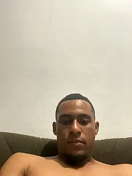 Snapshot of freedmar chatting on October 18, 5:32 am freedmar online show from October 18, 5:32 am