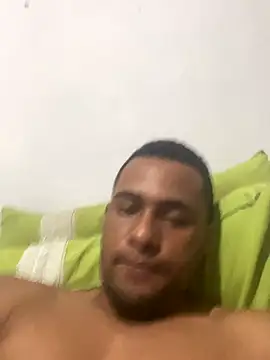 Snapshot of freedmar chatting on November 24, 2:28 pm freedmar online show from November 24, 2:28 pm