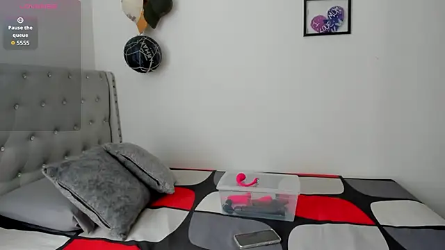 natt op online show from November 13, 8:30 pm