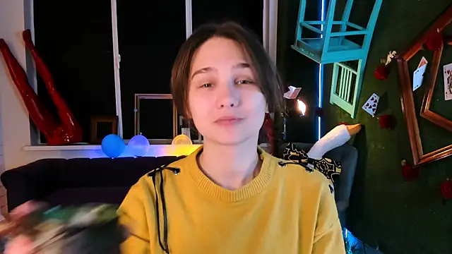 TessaMill online show from October 7, 5:04 am