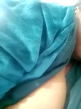 ShySexyBaddiexx online show from September 17, 9:22 am