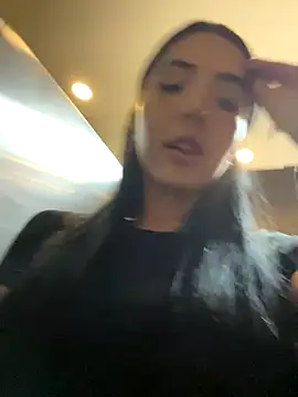 oh nina online show from November 14, 10:07 pm