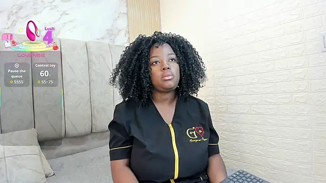 Snapshot of kiarazafira chatting on September 11, 10:15 am kiarazafira online show from September 11, 10:15 am